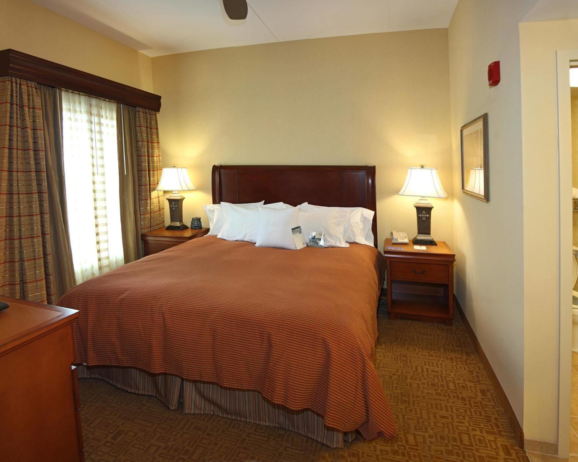 โฮมวูด สวีท บาย ฮิลตัน แลงคาสเตอร์ Hotel Rohrerstown ภายนอก รูปภาพ