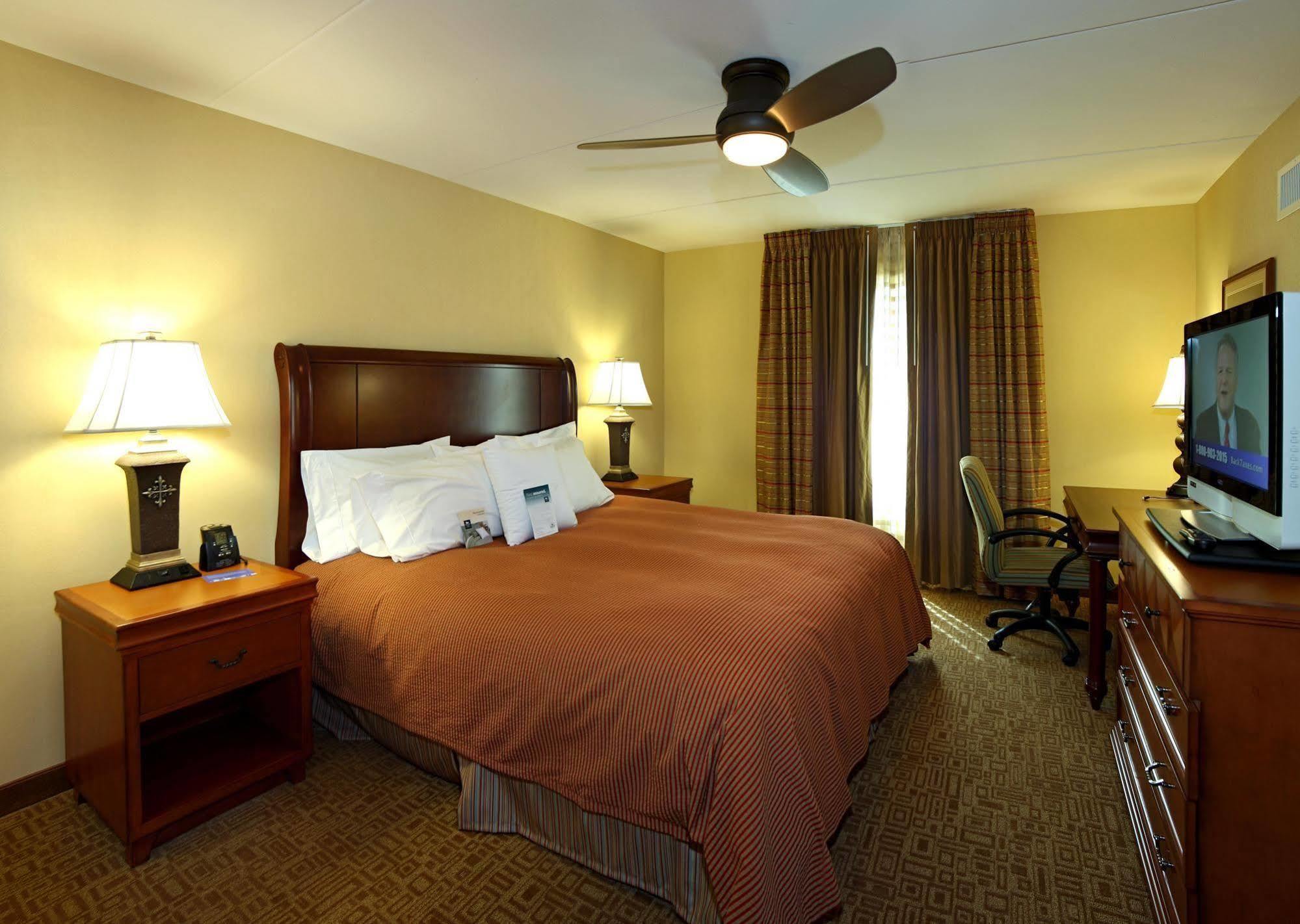 โฮมวูด สวีท บาย ฮิลตัน แลงคาสเตอร์ Hotel Rohrerstown ห้อง รูปภาพ