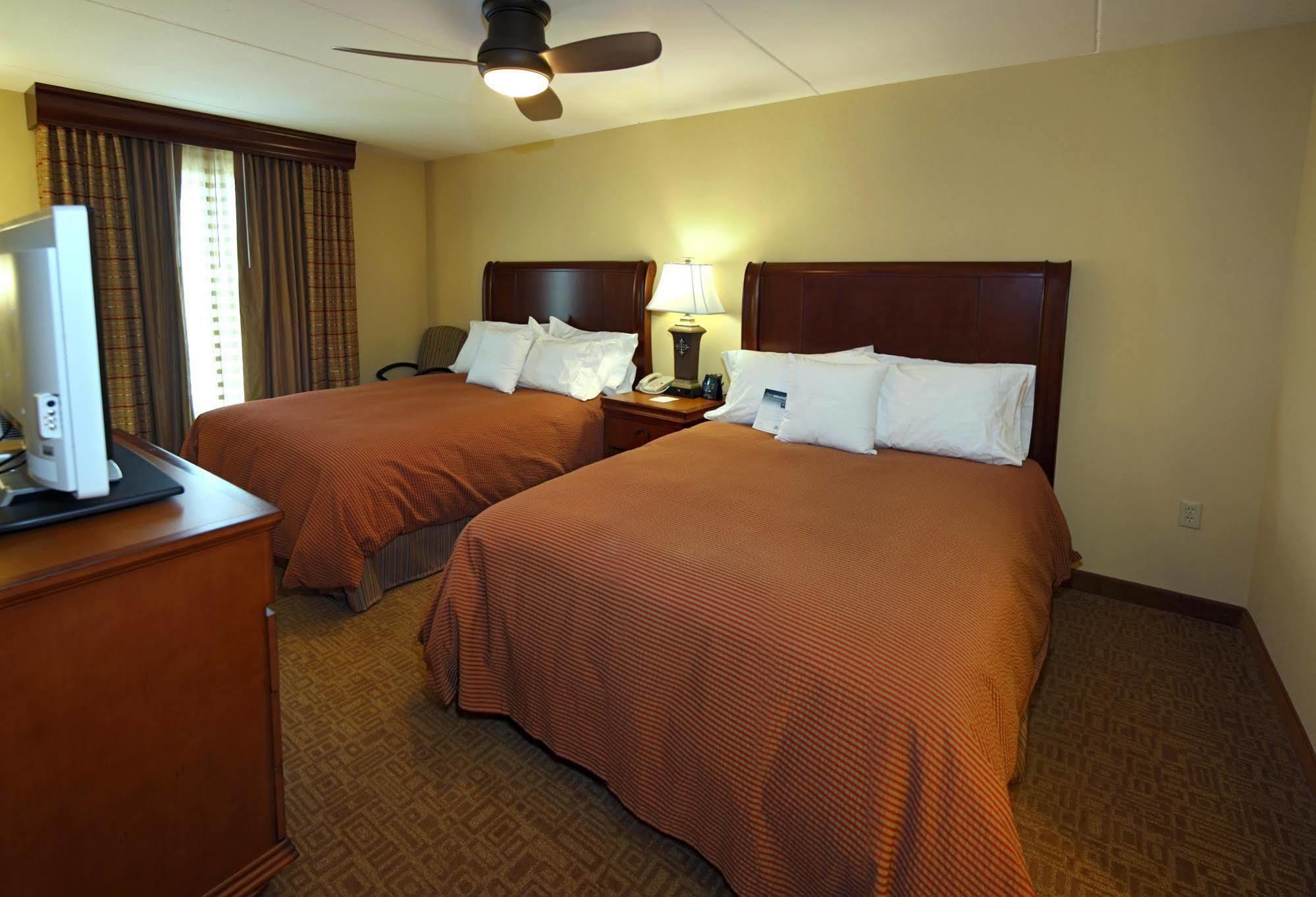 โฮมวูด สวีท บาย ฮิลตัน แลงคาสเตอร์ Hotel Rohrerstown ภายนอก รูปภาพ